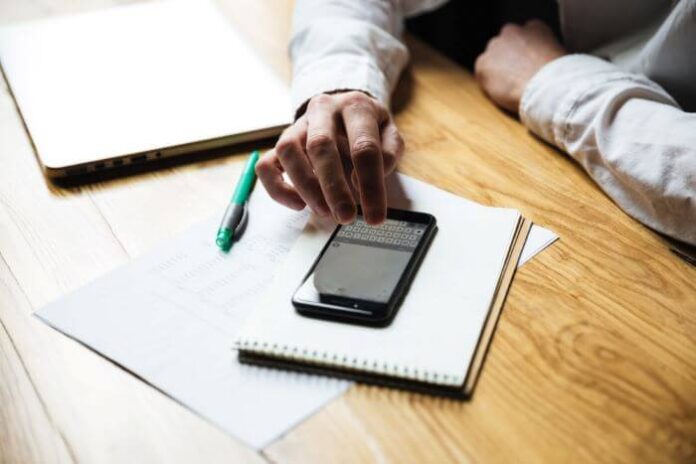 Why Mobile Notary Services are a Must-Have for Business Owners