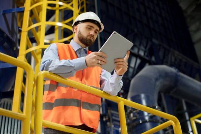 Understanding Workplace Safety – Different Hazards in the Industrial Sector