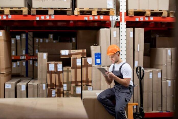 Warehouse Inventory Management: 5 Simple Tips to Keep You Ahead