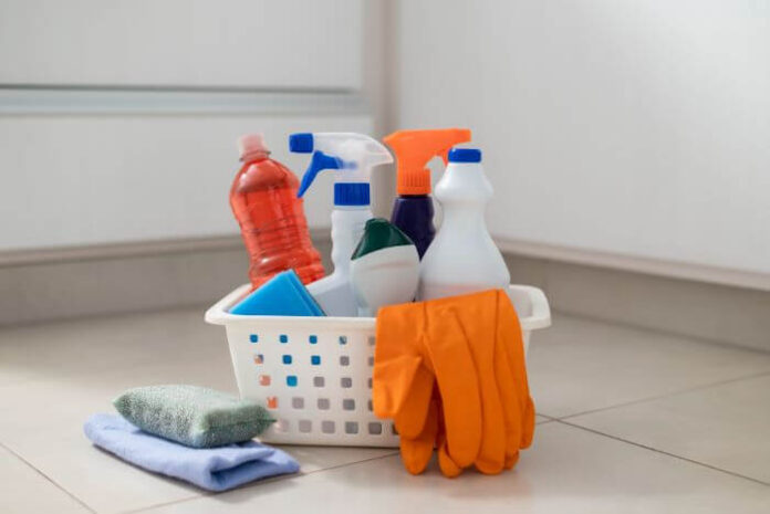 Top 8 Must-Have Wholesale Cleaning Products Every Office Space Needs